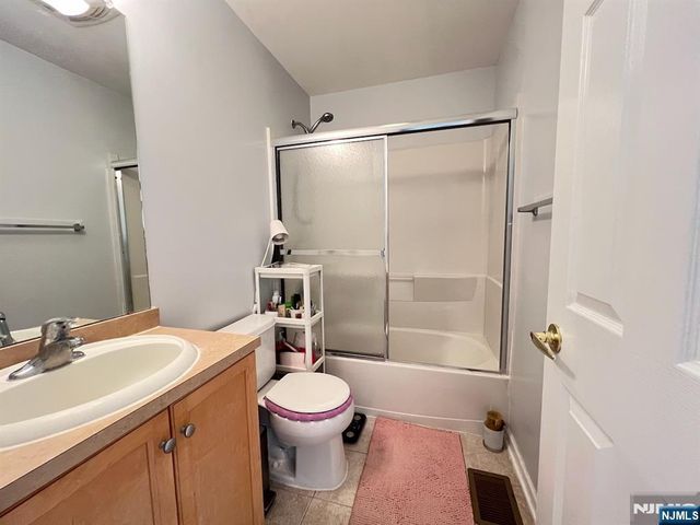 201 Dey Street 112, Harrison, NJ 07029