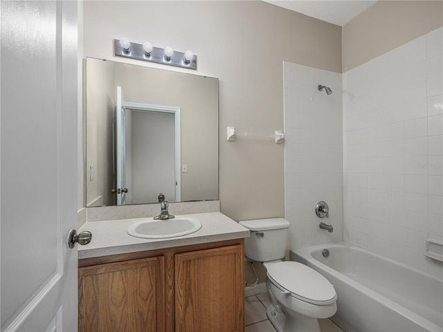 9441 FLOWERING COTTONWOOD ROAD 41, Orlando, FL 32832