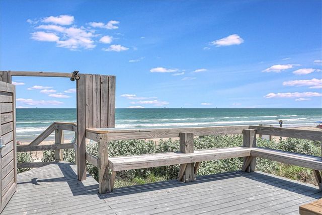 5973 Highway 361 212, Port Aransas, TX 78373