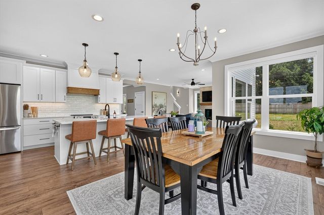7895 Oak Grove Road, Howell, MI 48855