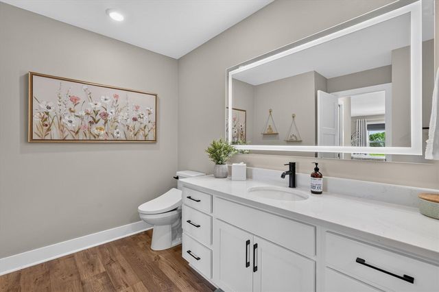 7895 Oak Grove Road, Howell, MI 48855