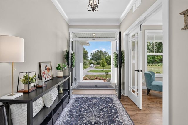 7895 Oak Grove Road, Howell, MI 48855