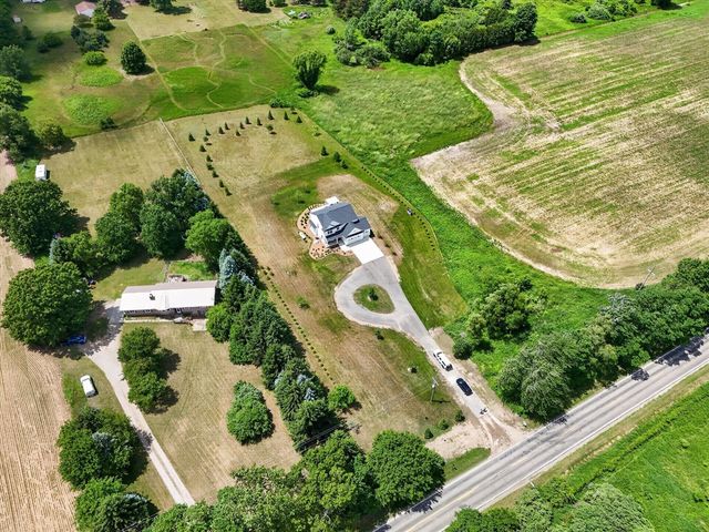 7895 Oak Grove Road, Howell, MI 48855