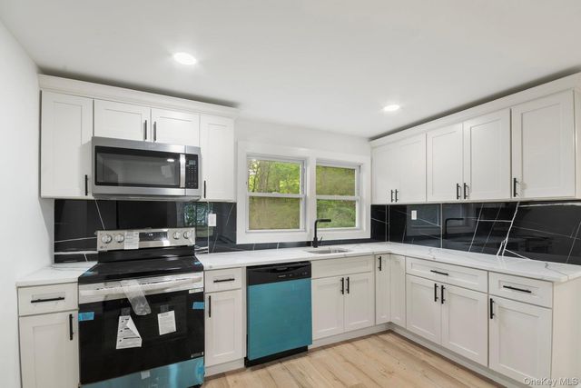 461 Avondale Drive, Shirley, NY 11967