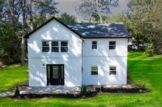 461 Avondale Drive, Shirley, NY 11967