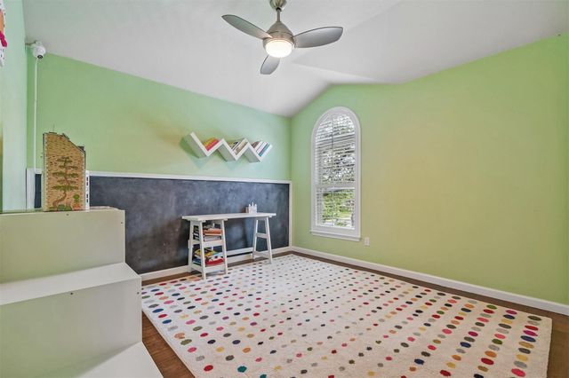 13353 Amasia DR, Austin, TX 78729
