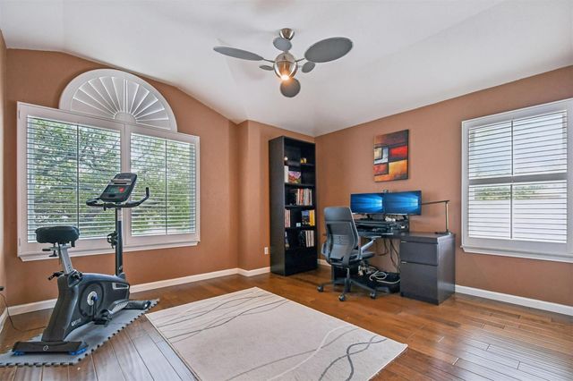 13353 Amasia DR, Austin, TX 78729