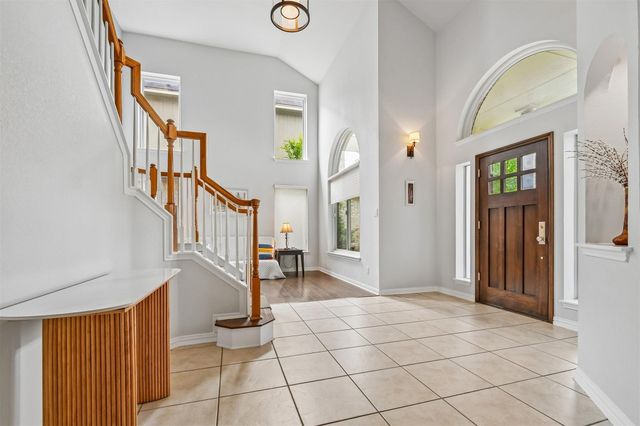 13353 Amasia DR, Austin, TX 78729