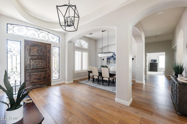 1670 W GRAND CANYON Drive, Chandler, AZ 85248