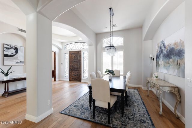 1670 W GRAND CANYON Drive, Chandler, AZ 85248