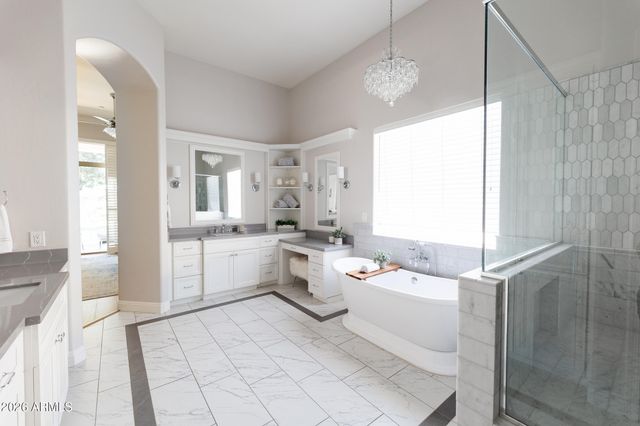 1670 W GRAND CANYON Drive, Chandler, AZ 85248
