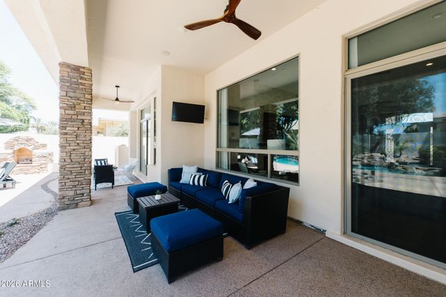 1670 W GRAND CANYON Drive, Chandler, AZ 85248