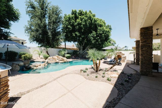 1670 W GRAND CANYON Drive, Chandler, AZ 85248