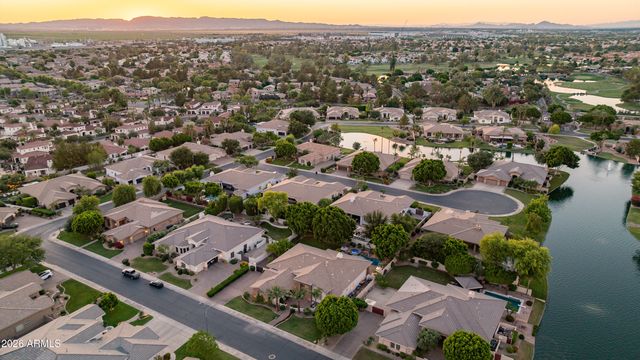 1670 W GRAND CANYON Drive, Chandler, AZ 85248