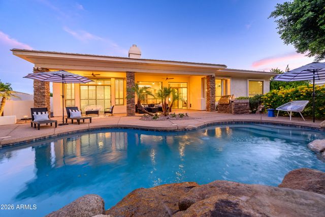 1670 W GRAND CANYON Drive, Chandler, AZ 85248