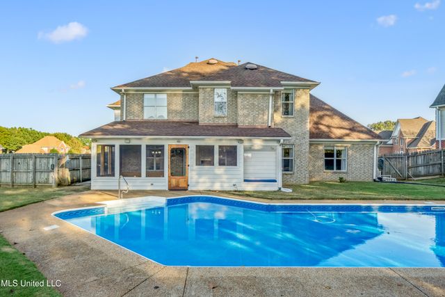 5847 Strawberry Pointe Cove, Southaven, MS 38672