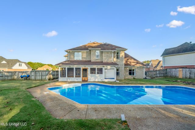 5847 Strawberry Pointe Cove, Southaven, MS 38672