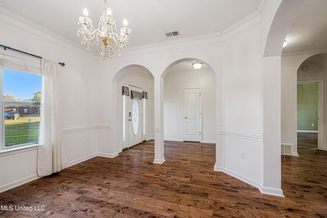 5847 Strawberry Pointe Cove, Southaven, MS 38672