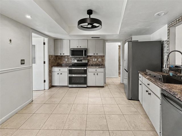 4327 RUM CAY PLACE 21, Sarasota, FL 34233