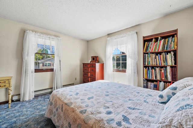 40 Opal Avenue, Portsmouth, NH 03801