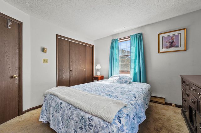 40 Opal Avenue, Portsmouth, NH 03801