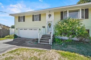 40 Opal Avenue, Portsmouth, NH 03801