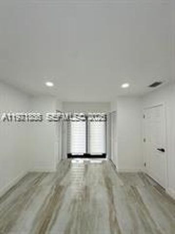 19823 SW 119th Ct, Miami, FL 33177