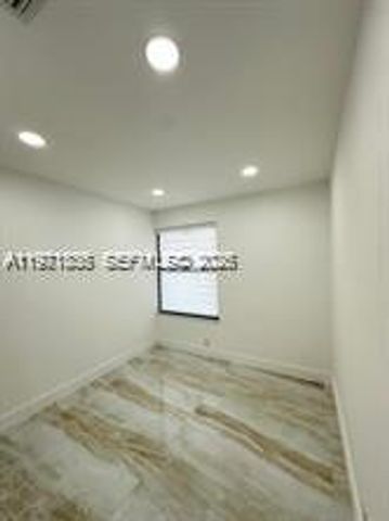 19823 SW 119th Ct, Miami, FL 33177