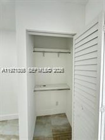 19823 SW 119th Ct, Miami, FL 33177