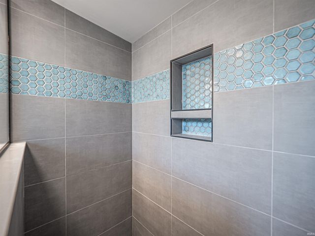 2615 Buchanan Road, Evansville, IN 47720