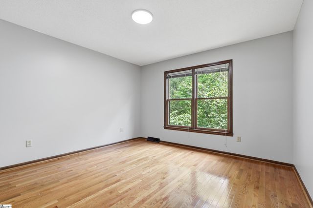 110 Trafalgar Road, Greenville, SC 29617