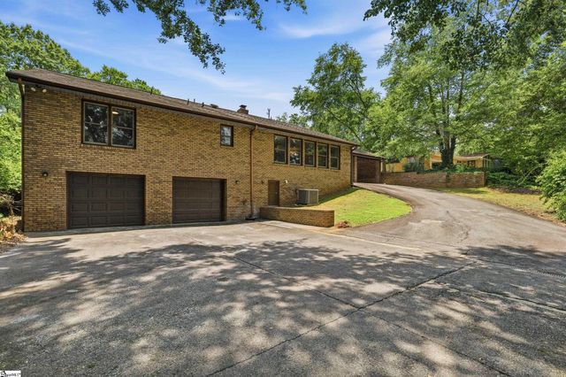 110 Trafalgar Road, Greenville, SC 29617