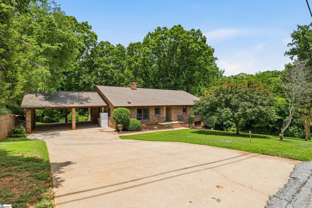 110 Trafalgar Road, Greenville, SC 29617