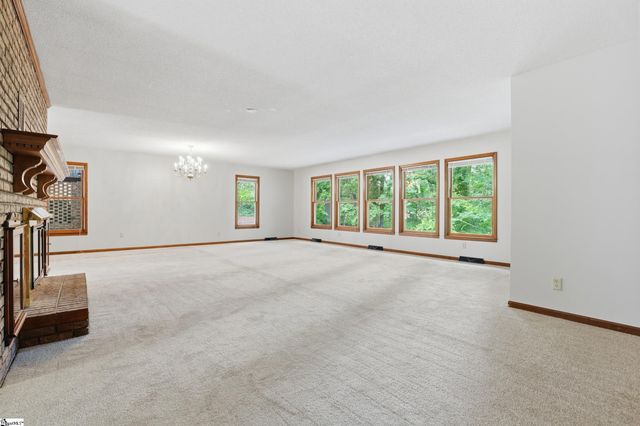 110 Trafalgar Road, Greenville, SC 29617
