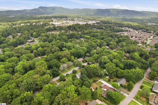 110 Trafalgar Road, Greenville, SC 29617