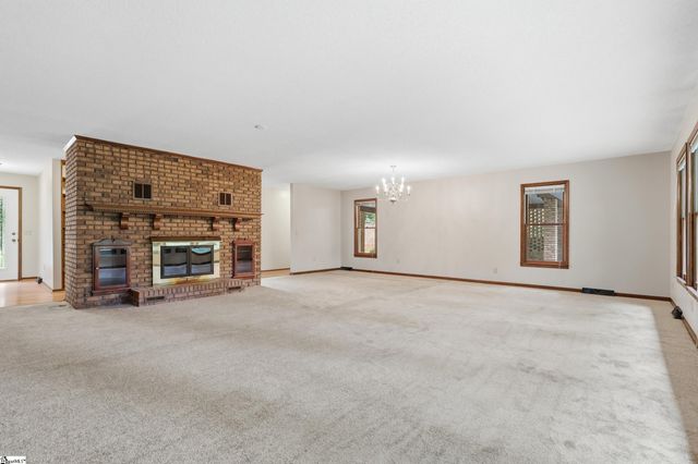 110 Trafalgar Road, Greenville, SC 29617