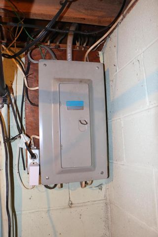 2251 Meridian Court, Columbus, OH 43232