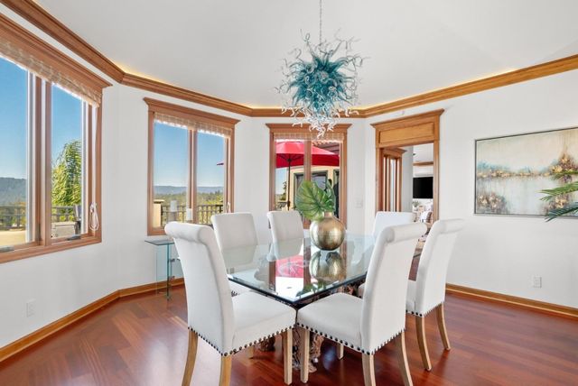 17 Kite Hill Road, Santa Cruz, CA 95060