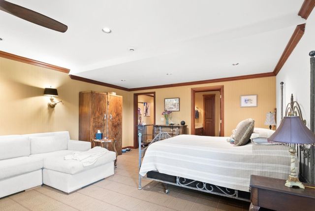 17 Kite Hill Road, Santa Cruz, CA 95060