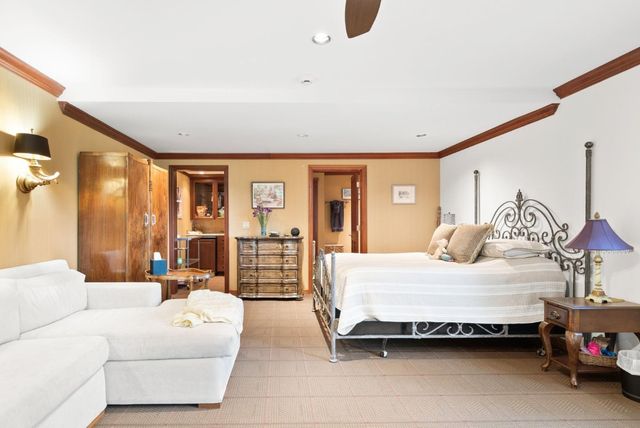 17 Kite Hill Road, Santa Cruz, CA 95060