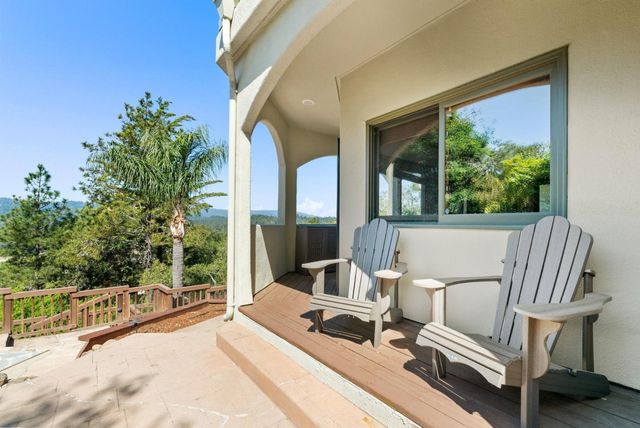 17 Kite Hill Road, Santa Cruz, CA 95060
