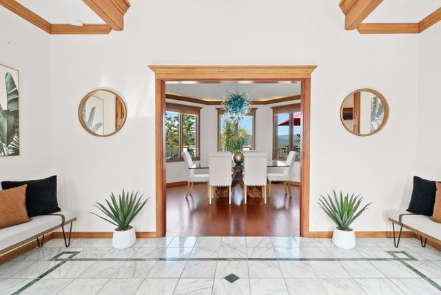 17 Kite Hill Road, Santa Cruz, CA 95060