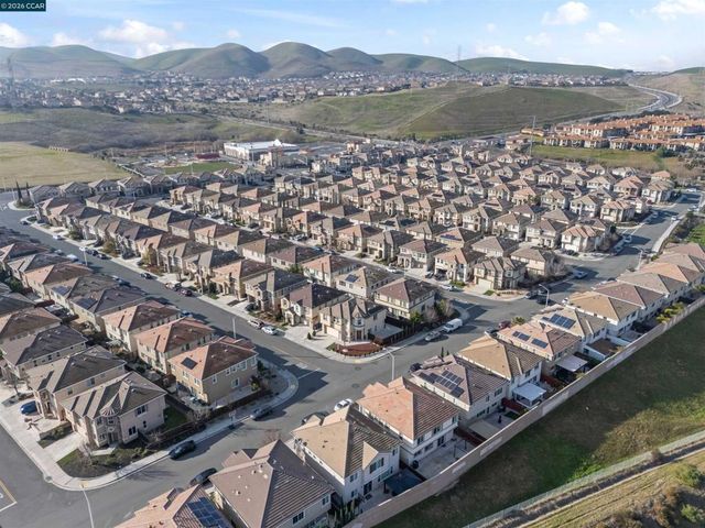 2273 Toscana Dr, Pittsburg, CA 94565
