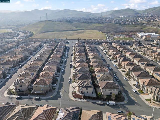 2273 Toscana Dr, Pittsburg, CA 94565
