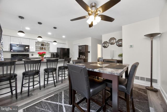 1616 S COVENTRY LN, West Chester, PA 19382