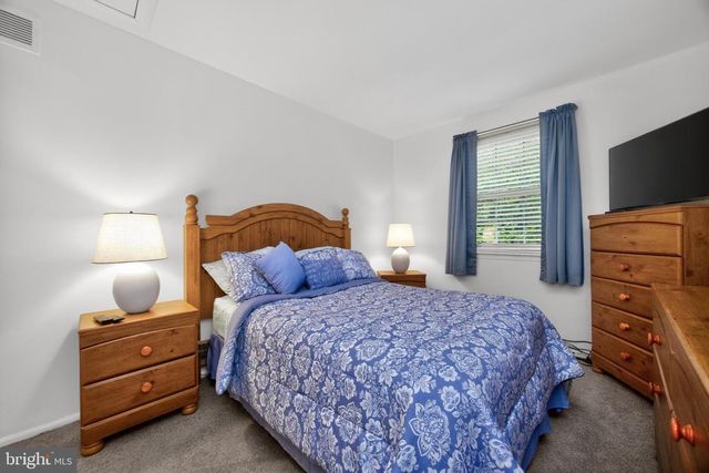 1616 S COVENTRY LN, West Chester, PA 19382