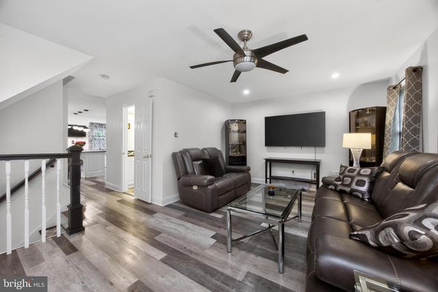 1616 S COVENTRY LN, West Chester, PA 19382