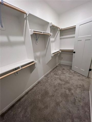 1600 Cottonwood Creek Avenue 1, Kearney, MO 64060