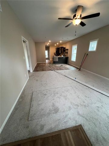 1600 Cottonwood Creek Avenue 1, Kearney, MO 64060