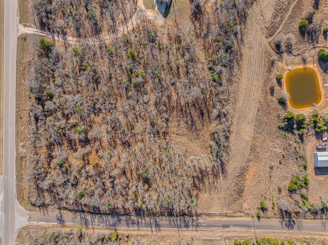 13501 S Harrah Road, Mcloud, OK 74851